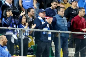 Κυρία... μόνη στην κορυφή με δυο γκολάρες! (φώτος)