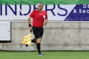 Κυρία... μόνη στην κορυφή με δυο γκολάρες! (φώτος)