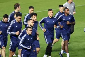 Η προπόνηση της Καραμπάχ (Φώτος)