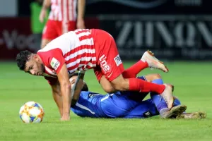 Ερυθρόλευκο "ΜΠΛΟΚΟ" με φοβερό... Ελουντού! (φώτος)