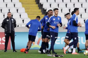 ΦΩΤΟΣ/Ολοκλήρωσε ενόψει Σκωτίας η Εθνική μας
