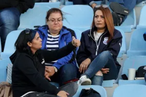 ΕΠΙΤΕΛΟΥΣ... Απόλλων με ΤΡΙΑΡΑ στο Τάσος Μάρκου! (φώτος)