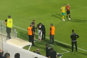 ΒΙΝΤΕΟ/Κλώτσησε το τραπέζι ο Καλό