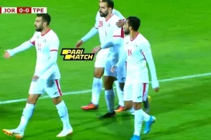 ΤΑΜΑΡΙ/ Τέσσερα λεπτά και ΑΣΙΣΤ! (BINTEO)