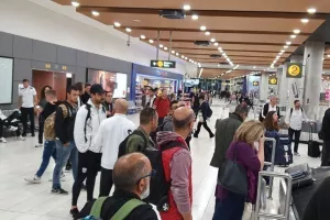 Η Εθνική... στην βάση της