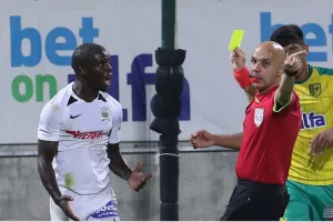 Τράττος ο... πρώτος/ΠΡΩΤΗ κόκκινη καριέρας για Καλό!