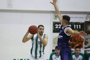 ΠΡΩΤΗ νίκη για ΟΜΟΝΟΙΑ (φώτος)