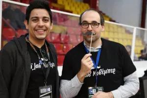 Ο Κεραυνός έριξε κατοστάρα στο ΑΠΟΕΛ! (φώτος)