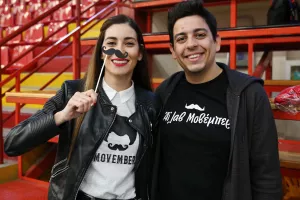 Κεραυνός - ΑΠΟΕΛ/Με μουστάκια για το MOVEMBER (φώτος)