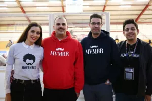 Ο Κεραυνός έριξε κατοστάρα στο ΑΠΟΕΛ! (φώτος)