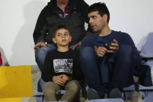 Επιστροφή... με ΣΠΟΥΔΑΙΟ διπλό! (Φώτος)