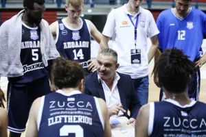 Τέσσερα στα τέσσερα ο Απόλλωνας! (φώτος)