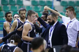 Τέσσερα στα τέσσερα ο Απόλλωνας! (φώτος)