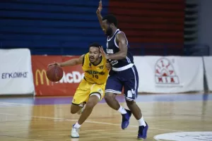 Τέσσερα στα τέσσερα ο Απόλλωνας! (φώτος)