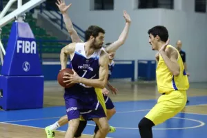 Άσχημο βράδυ... (φώτος)
