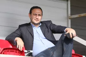 ΤΣΟΚΚΟΣ: "Θα θέλουμε να διαλύσουμε την Ομόνοια με τους παίκτες των 300.000..."