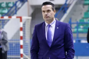 (Φώτος) Αποχαιρέτησε με ήττα το ΑΠΟΕΛ