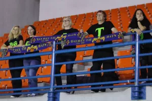 (Φώτος) Αποχαιρέτησε με ήττα το ΑΠΟΕΛ