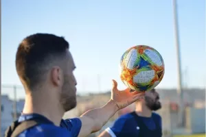 ΚΛΙΚΣ απ΄το Κολόσσι 