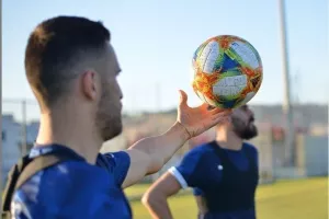 ΚΛΙΚΣ απ΄το Κολόσσι 