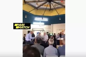 RESPECT σε ΙΒΑΝ: Εμφανίστηκε και τον χειροκρότησε όλη η αίθουσα! (βίντεο)