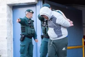 ΦΩΤΟΣ από την εξάρθρωση κυκλώματος ναρκωτικών 