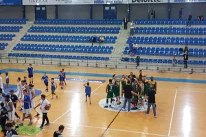 Η Πετρολίνα ΑΕΚ έσπασε το αήττητο του Απόλλωνα! (βίντεο/φώτο)