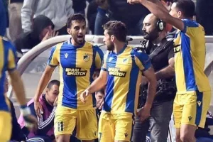 ΜΗΝΥΜΑ Μούσα 