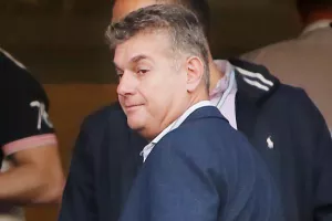 Aνάρτηση ΠΑΠΑΣΤΑΥΡΟΥ ενόψει ΑΠΟΕΛ.../Τι ζητάει ο Πρόεδρος