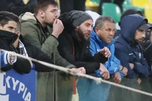Τα... εξαφάνισαν οι Ανορθωσιάτες