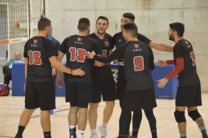Συνεχίζει αήττητο το UNIC (φωτορεπορτάζ)