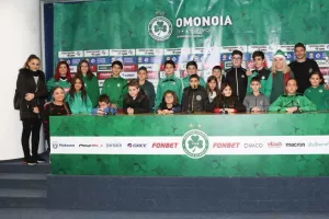 Υπέροχες στιγμές με μέλη του happy faces Omonoia Kids Club (Φώτος)