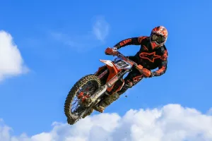 Παγκύπριο Πρωτάθλημα Motocross: Δύσκολη νίκη για τον Τσαγγαρά