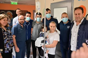 Επίσκεψη στο παιδιατρικό τμήμα του Γενικού Νοσοκομείου Λεμεσού (Φώτος)