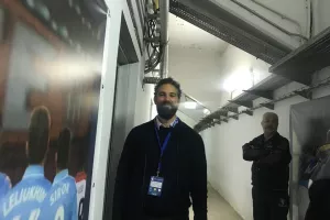 ΑΥΤΟΣ ξέρει...