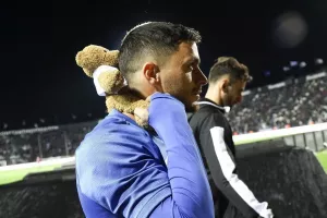Έβρεξε… αρκουδάκια στην Τούμπα