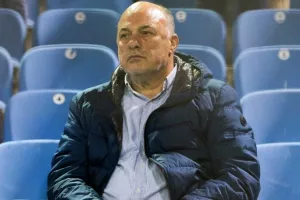 Μπέος: «Ο Αλαφούζος δεν θα σφύριζε αυτό το πέναλτι»