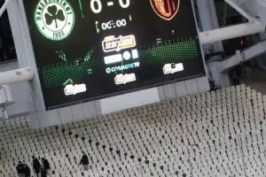 Μόλις 675 εισιτήρια