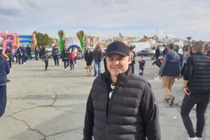 Χαμογελαστός/Πρόεδρος