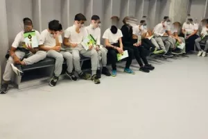 Ξενάγηση στην ARENA για το Δημοτικό Σχολείο Ορόκλινης (φώτος)