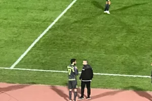 Τρίποντη... ανάσα με ΑΡΑΓΙΟΥΡΙ! (φώτος)