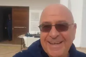ΠΟΥΛΛΑΪΔΗΣ στο Kerkida/"Όλα μπλε" (ΒΙΝΤΕΟ)