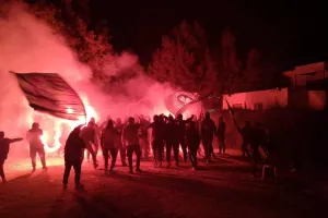 ΟΡΓΑΝΩΜΕΝΟΙ Ομόνοιας: "Σήμερα θέλει πάθος, ψυχή, παλμό, φωνή"