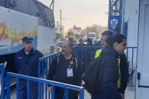 Άφιξη ΑΕΛ στο "ΠΑΠ" (φώτος/βίντεο)