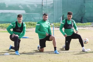 (ΦΩΤΟΣ) "Κλικ" με χαμόγελα στο "Ηλίας Πούλλος"