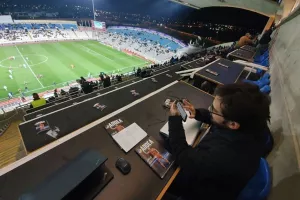 Άδεια και τα δημοσιογραφικά!