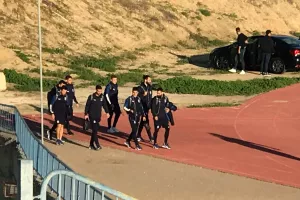 Φακούντο - Γιούστε: Πάγκο... και έχει ενδιαφέρον