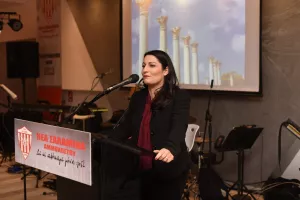 ΦΩΤΟΣ από το "ερυθρόλευκο" ρεβεγιόν