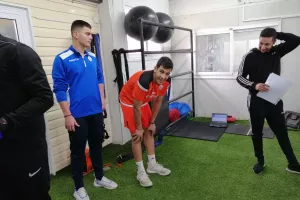 Έπιασε... δουλειά ο Ανδρονίκου (Φώτος)