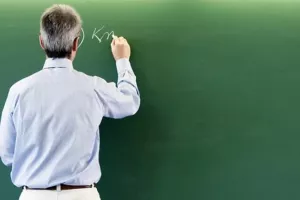 ΚΑΘΗΓΗΤΕΣ...
